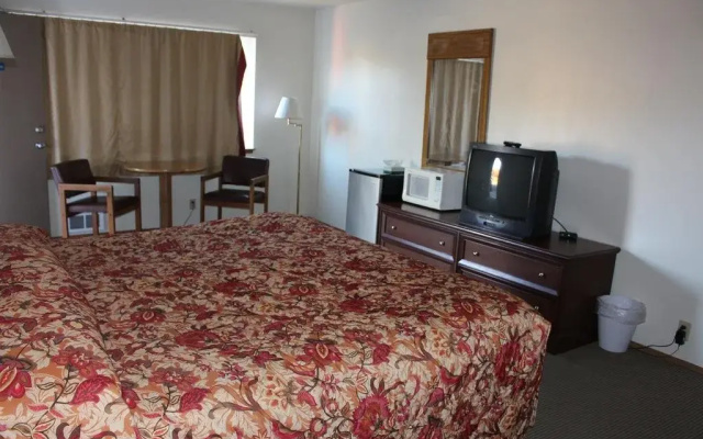 Silver Sands Motel