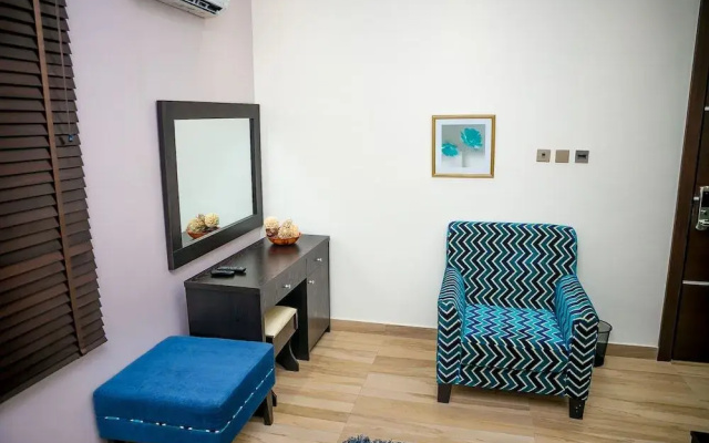 GEI8 Hotels & Lounge