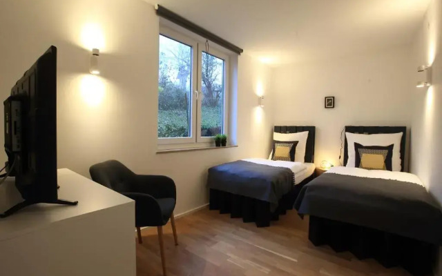 1step2allcities House&Garden (Adults Only)