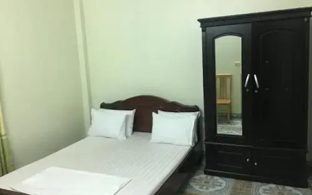 Minh Chau Hotel Tan An
