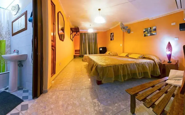 Hostal Groning