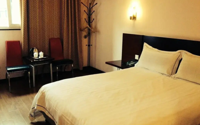 Ocean Star Holiday Inn