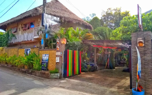 Rumah Warna