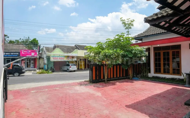 Griya Asri Guest House RedPartner