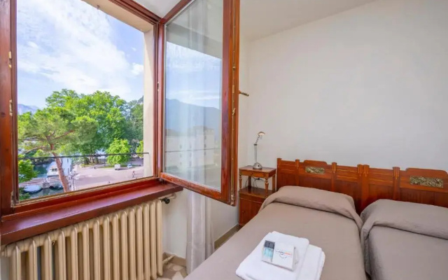 Residenza Rocca del Lago Apartments