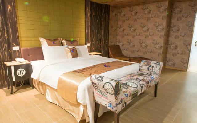 Ting-Shuai Motel