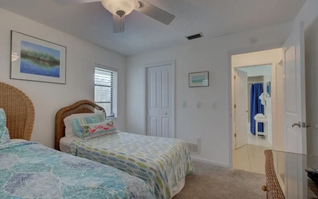Bay Watch Bungalow
