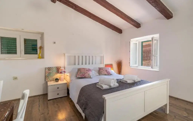 Apartment Ana