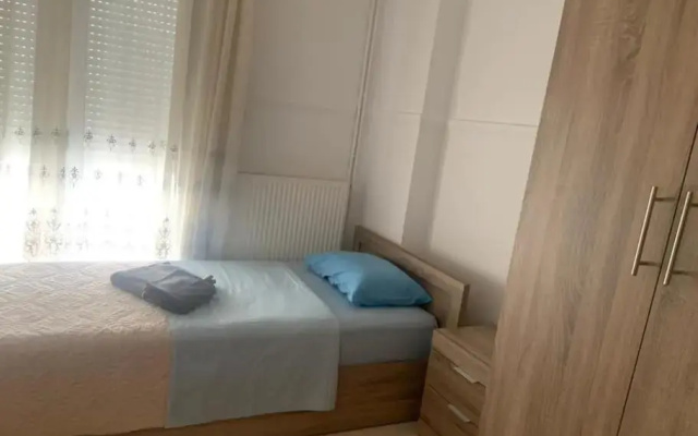 2 bedroom holiday flat, renovated, in the centre