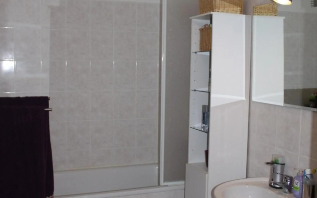 Sunny Two-story Apartment Kyje