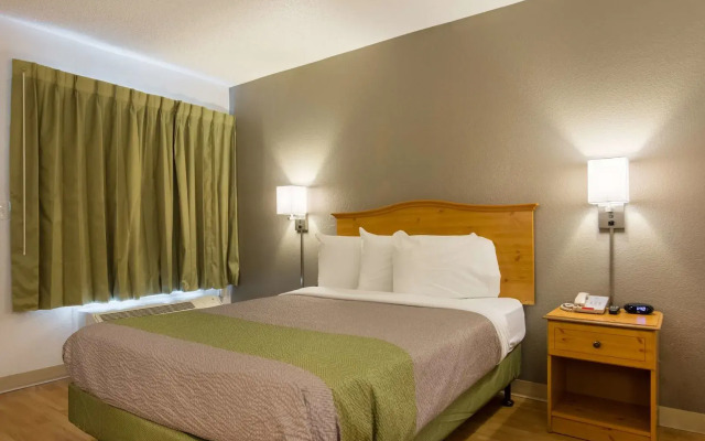 Studio 6 Extended Stay Tucker GA Atlanta Northlake