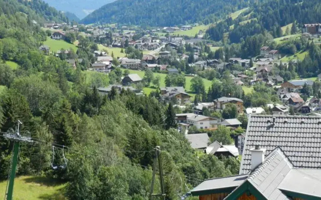 Haus Holly