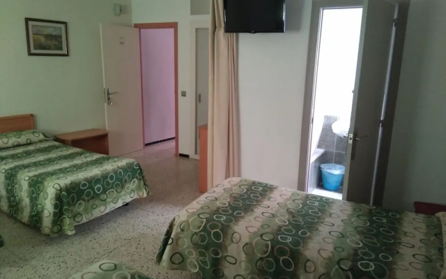 Hostal Santa Clara