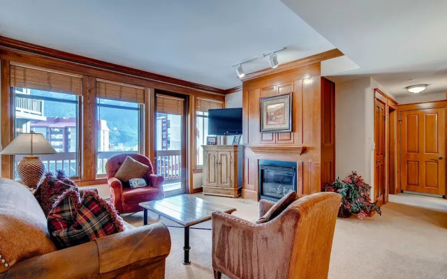 Copper One at Center Village by Copper Mountain Lodging