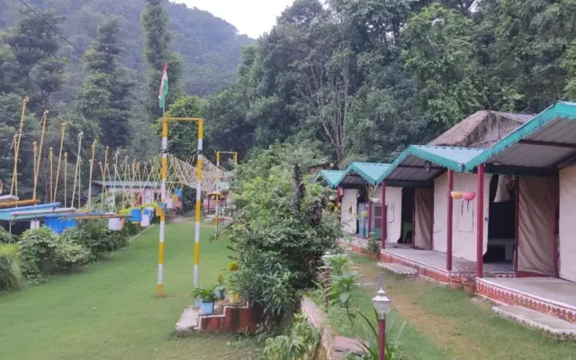 Jugnoo Camps by UK07Hotels
