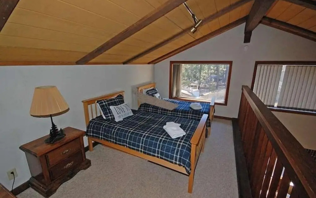 3411 Pine Hill Road 3 Bedroom Home by RedAwning