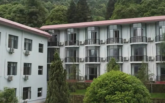 Zhangjiajie Xinyu Grand Hotel (Zhangjiajie National Forest Park Branch)