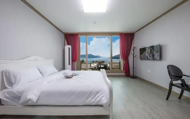 Yeosu Ailia Pension