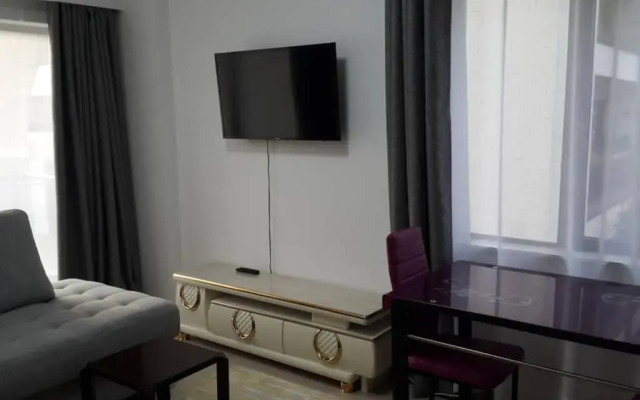 Lovely modern cozy private one bedroom apartment