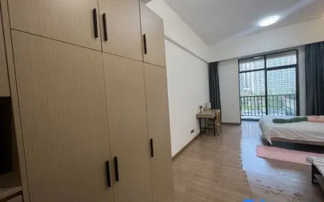 Shenzhen Chuangsheng International Apartment (Guangmingcheng High-Speed Railway Station)