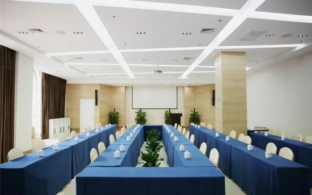 Fangte Dongxiang Hotel