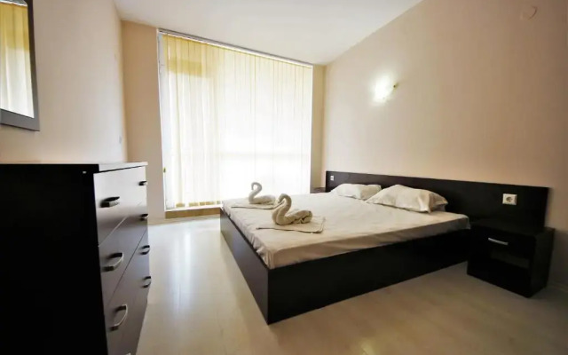 Menada Sunset Beach Apartments