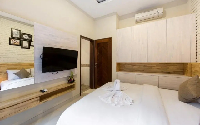 Paisa Seminyak Living