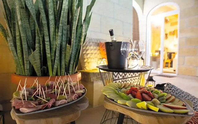 Sweet Life Gozo - Boutique Living