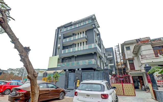 Townhouse Sector 30 Near Botanic Garden of Indian Republic