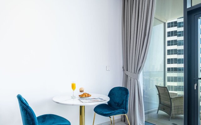 LUX Holiday Home - Marquise Square 1 1