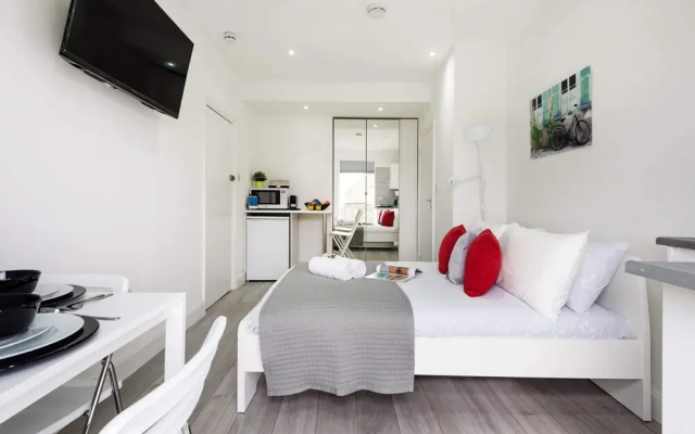 The Armadale Road Residence II