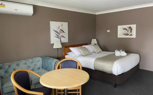 Highlands Motor Inn