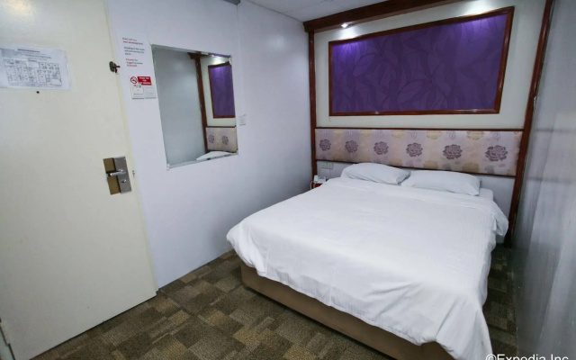 A Hotel Farrer Park - Newly Renovated