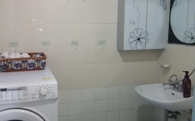 Naru Hostel