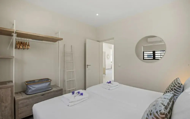 Villa Solana with private pool, Mambo Beach