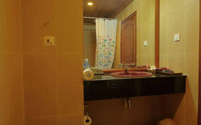 Ta Prohm Hotel & Spa