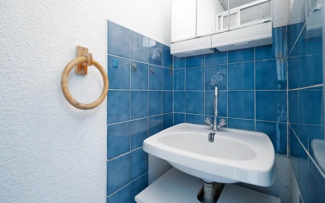 Apartment in Agde for Four Guests