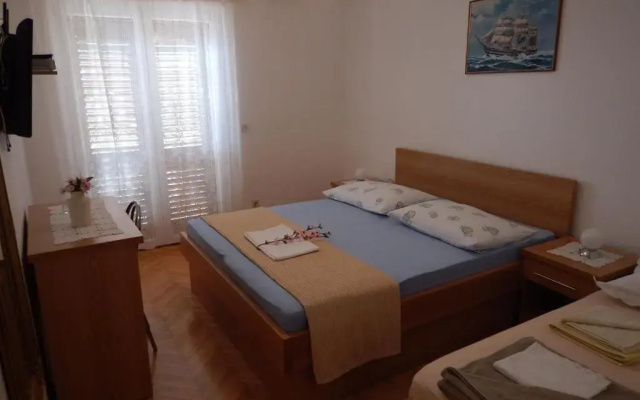 Apartments Kapetan Jure