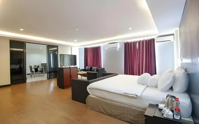 Grand Master Hotel Purwodadi
