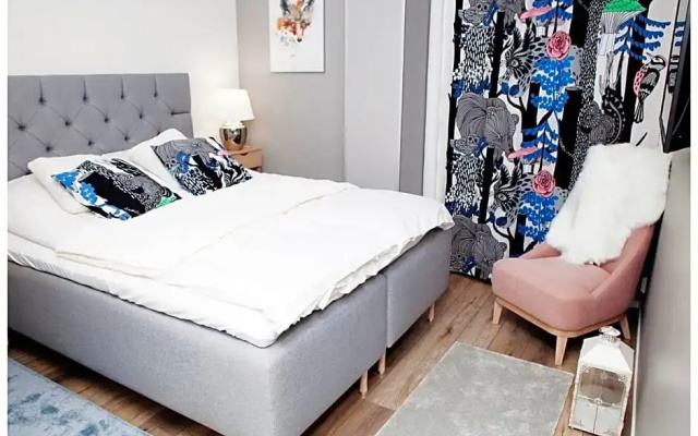 Crystal Arctic Suites