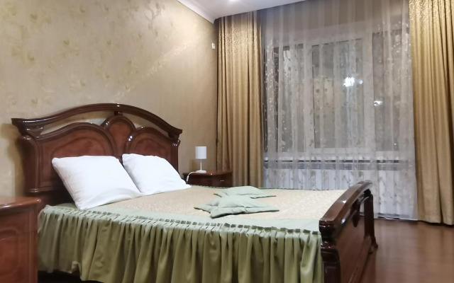 Отель Гранд Плюс