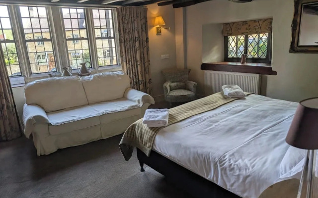 The Crown at Shipton