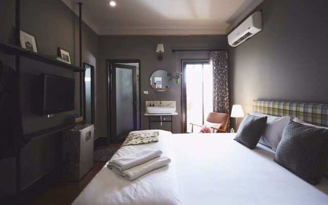 Josh Hotel Бангкок комната для гостей