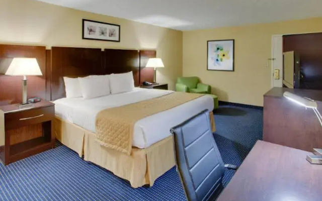 Clarion Hotel