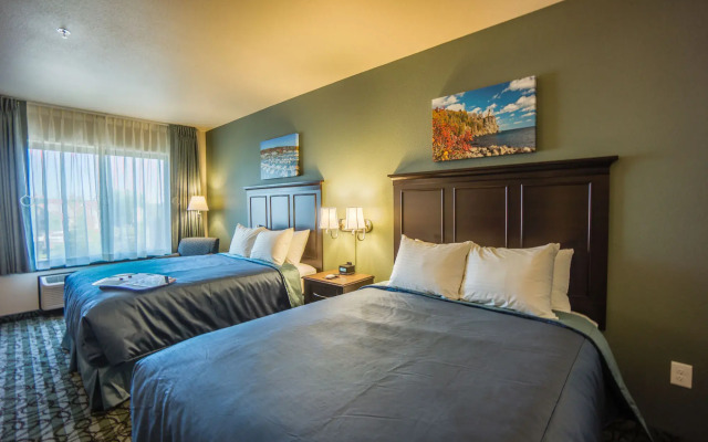 Park Point Marina Inn