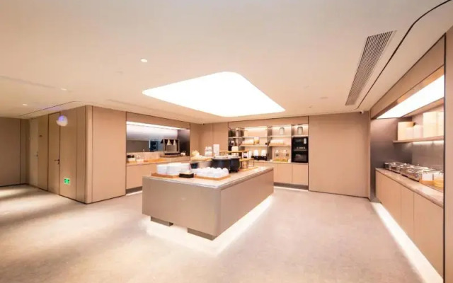 Ji Hotel (Xi'an Lijia Village Wanda Plaza)