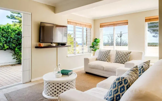 2-br Camps Bay Apartment With Pool Atlantic Tide