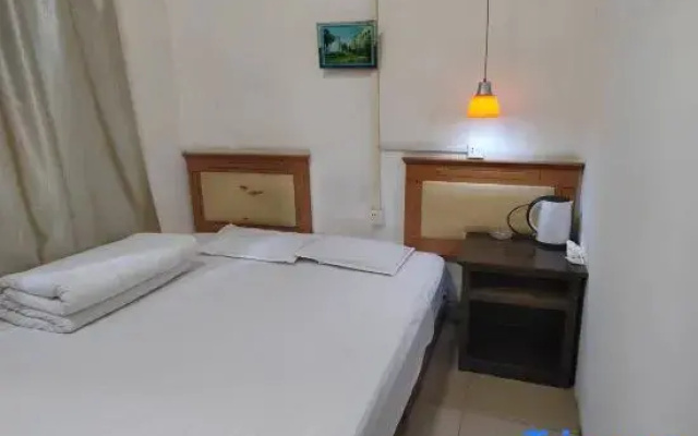 Wuhan Hongyan Accommodation (Wusheng Road Subway Station)