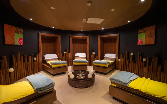Bunratty Castle Hotel & Leisure Club, BW Premier Collection