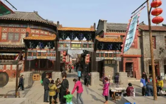Yalan Hotel (Shandong University of Technology Hongcheng International Plaza)